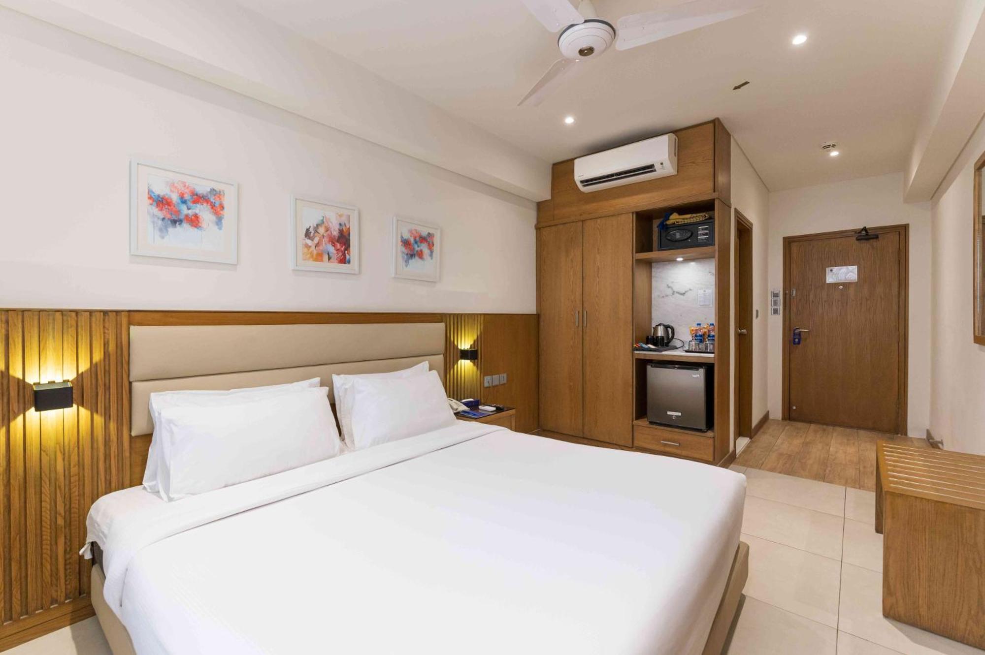 Hotel Excelsior 卡拉奇 外观 照片